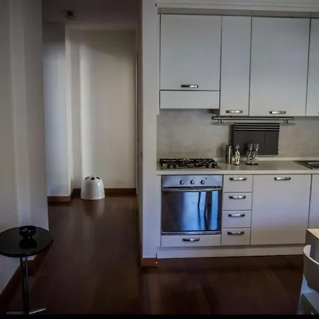 Piazza Italia Luxury Апартаменты *